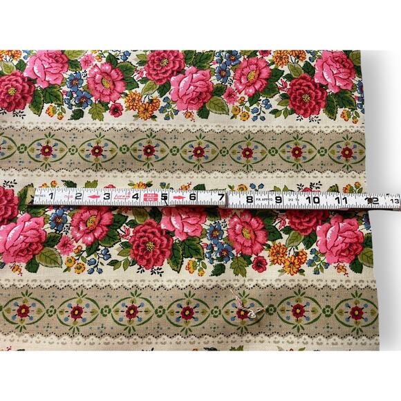 6.5 yds Vtg House 'N Home Fabrics & Draperies Decorator floral Upholstery Fabric - Picture 9 of 16